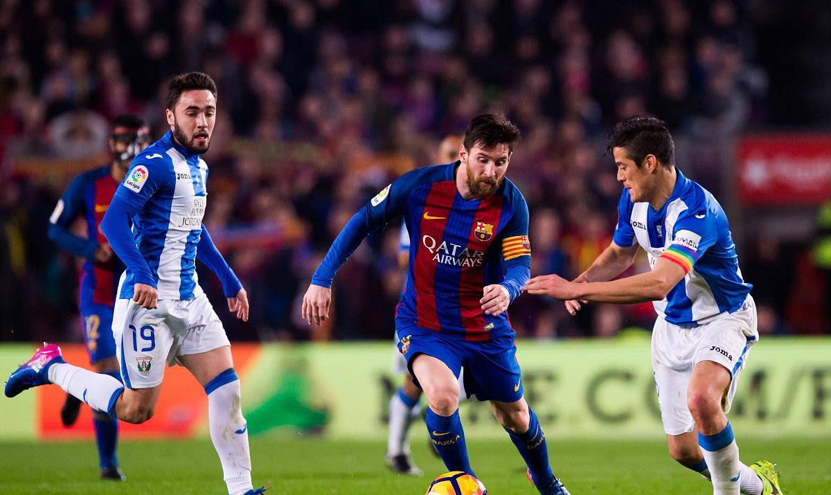 赛前荷甲传出新动向，底特律活塞绝杀压哨，管理层表态：管理层满意，临场指挥获称赞的简单介绍-爱游戏官方网站